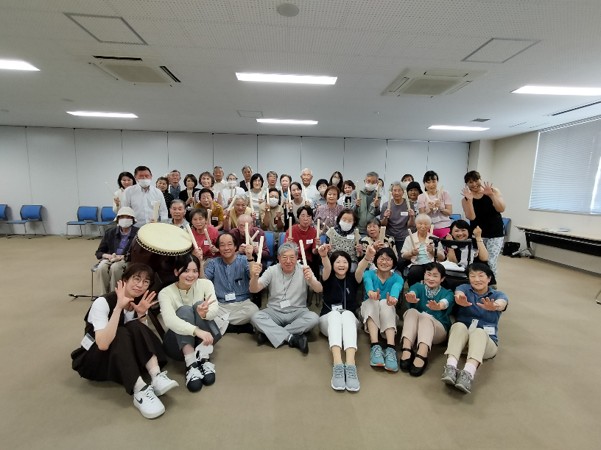 研究が新聞とテレビに報道されました